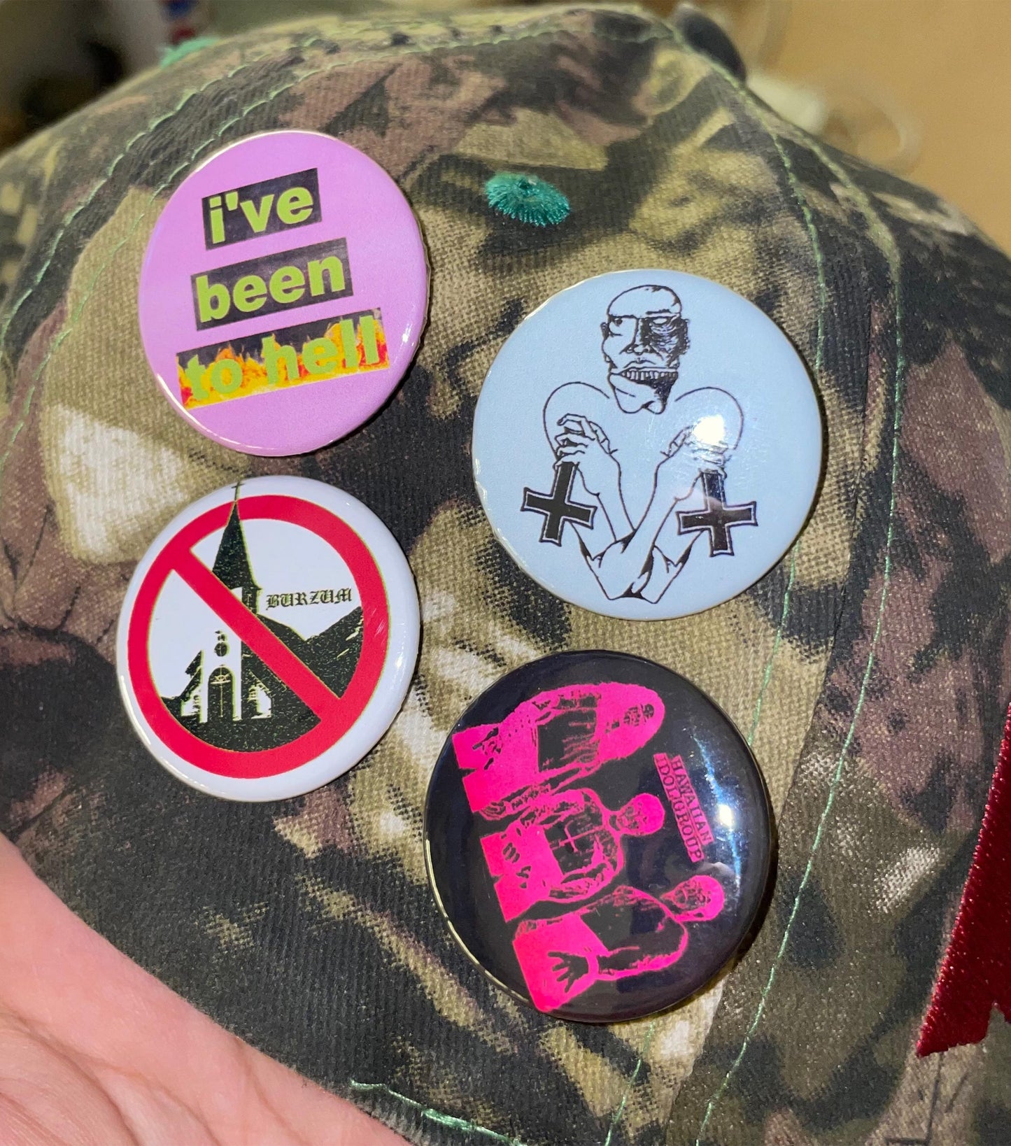 RAD - Cult Pin Set